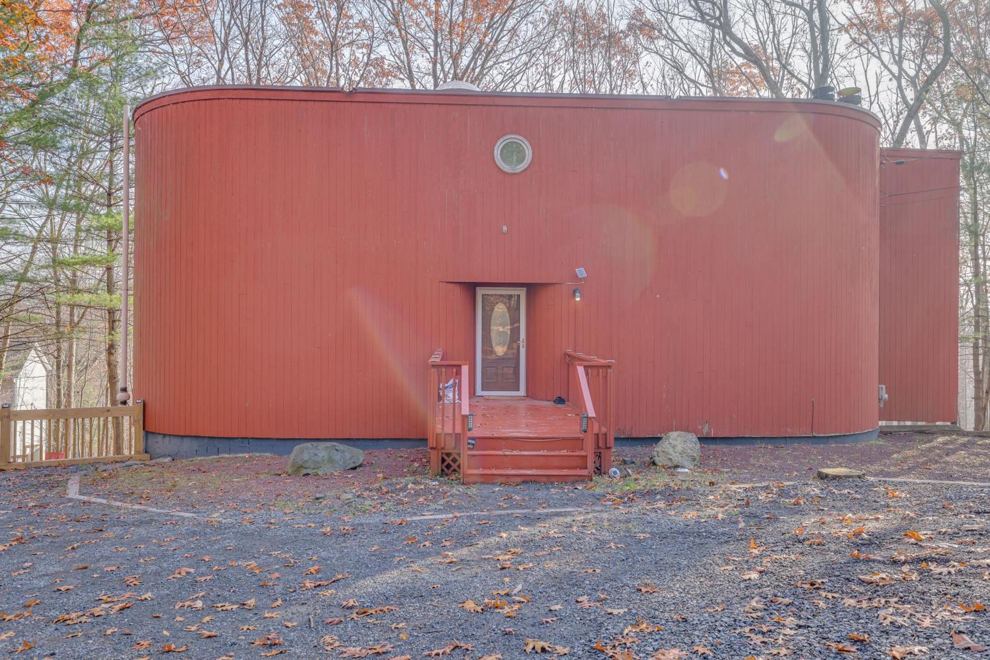 Unique Roundhouse: Hot Tub-Game Room-Firepit&More! Bushkill Exteriör bild