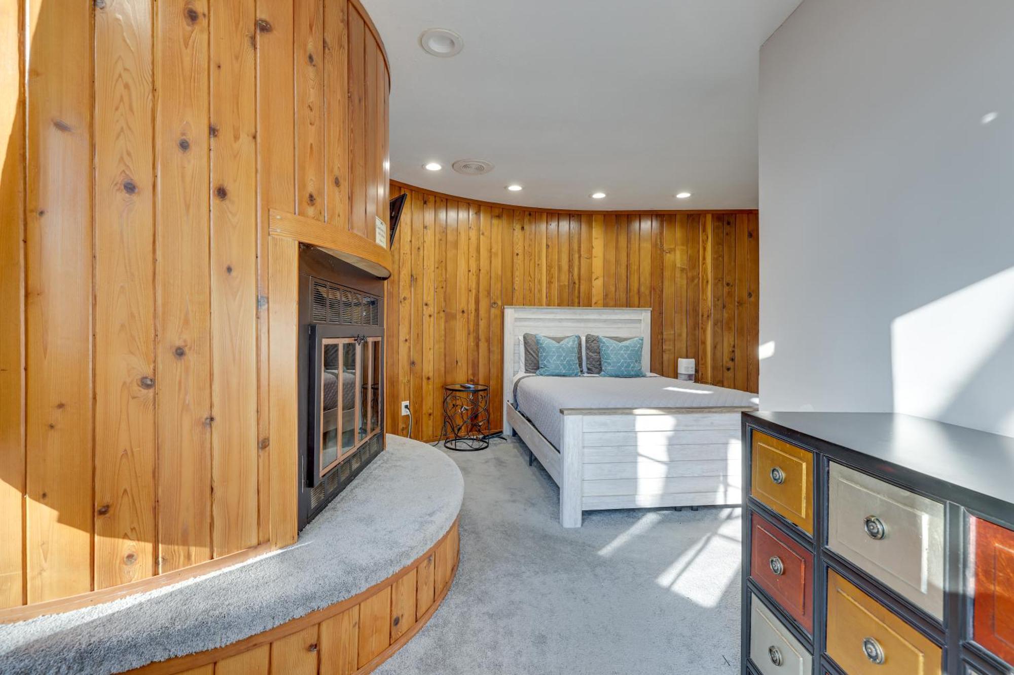 Unique Roundhouse: Hot Tub-Game Room-Firepit&More! Bushkill Exteriör bild